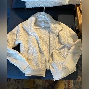 Women’s Athleta Sherpa Jacket Medium
